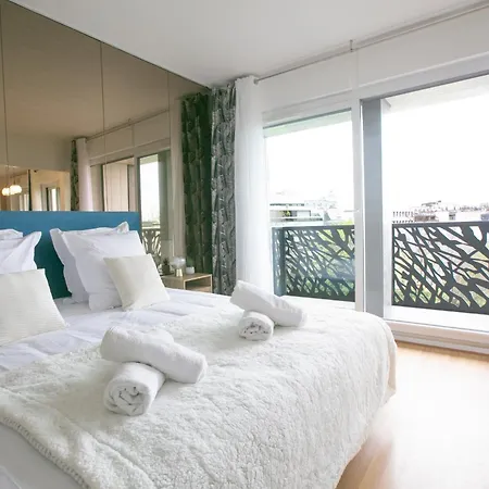 Majestic & Idyllic Parisian Flat - Champs-elysees * Paris